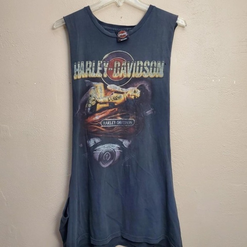 vintage 2000s Harley Davidson Sleeveless shirt